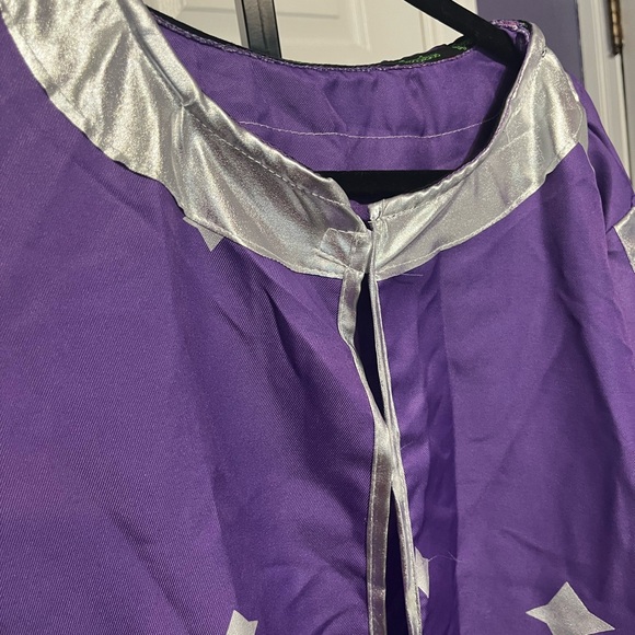TIPSEY ELVES PURPLE CAPE W STARS HALLOWEEN COSTUME NEW - Picture 3 of 7